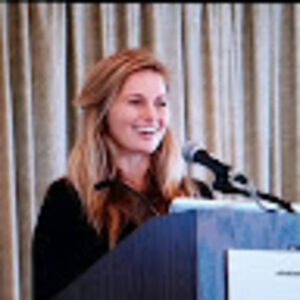 Meet your Posher, Elyse